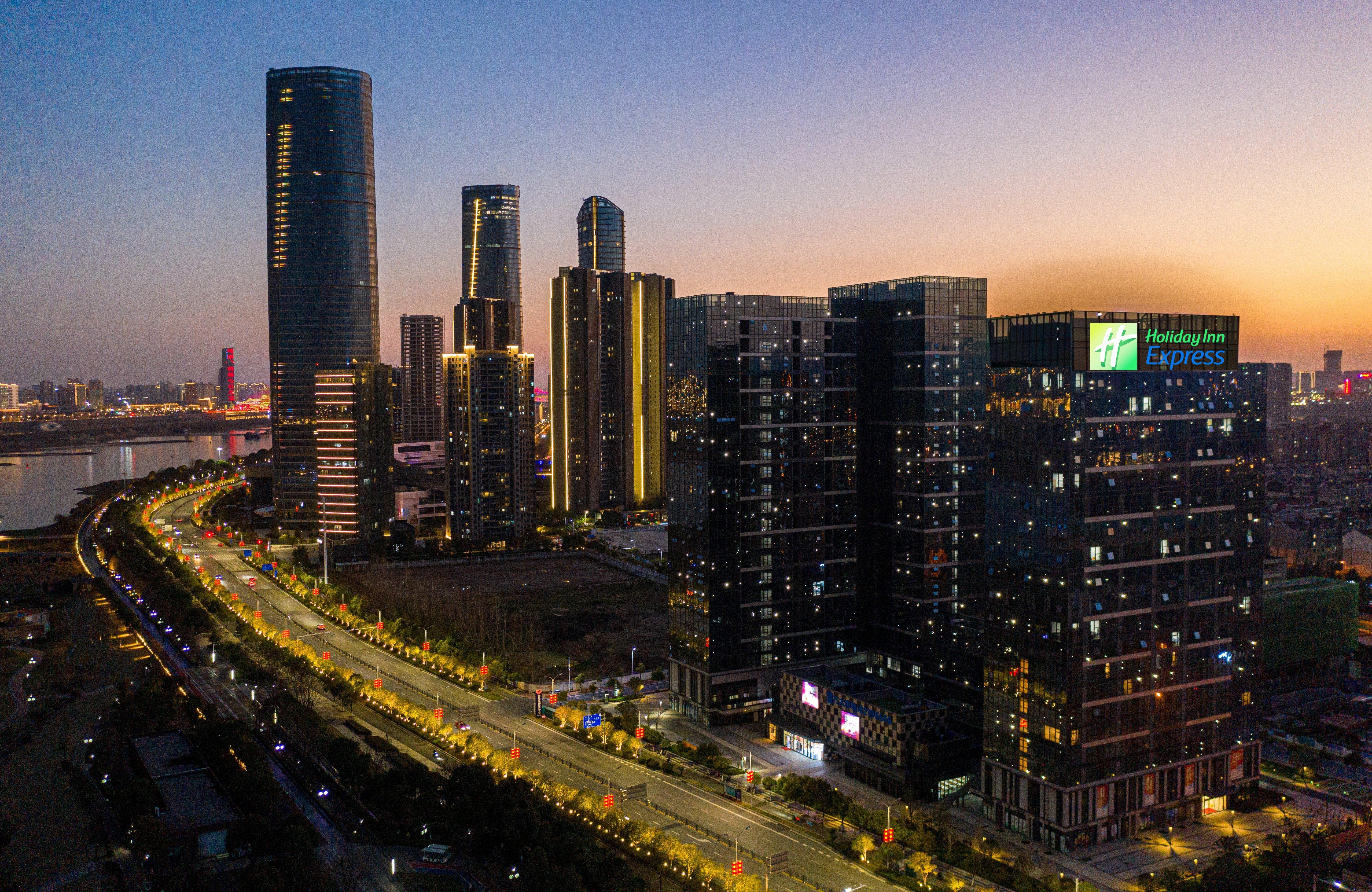 Holiday Inn Express Nanchang Riverside By Ihg Εξωτερικό φωτογραφία